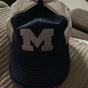 Meet your Posher, Robyn